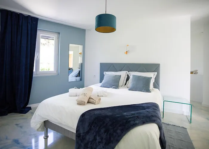 Nuxia Suites&Spa - L\'Art Design