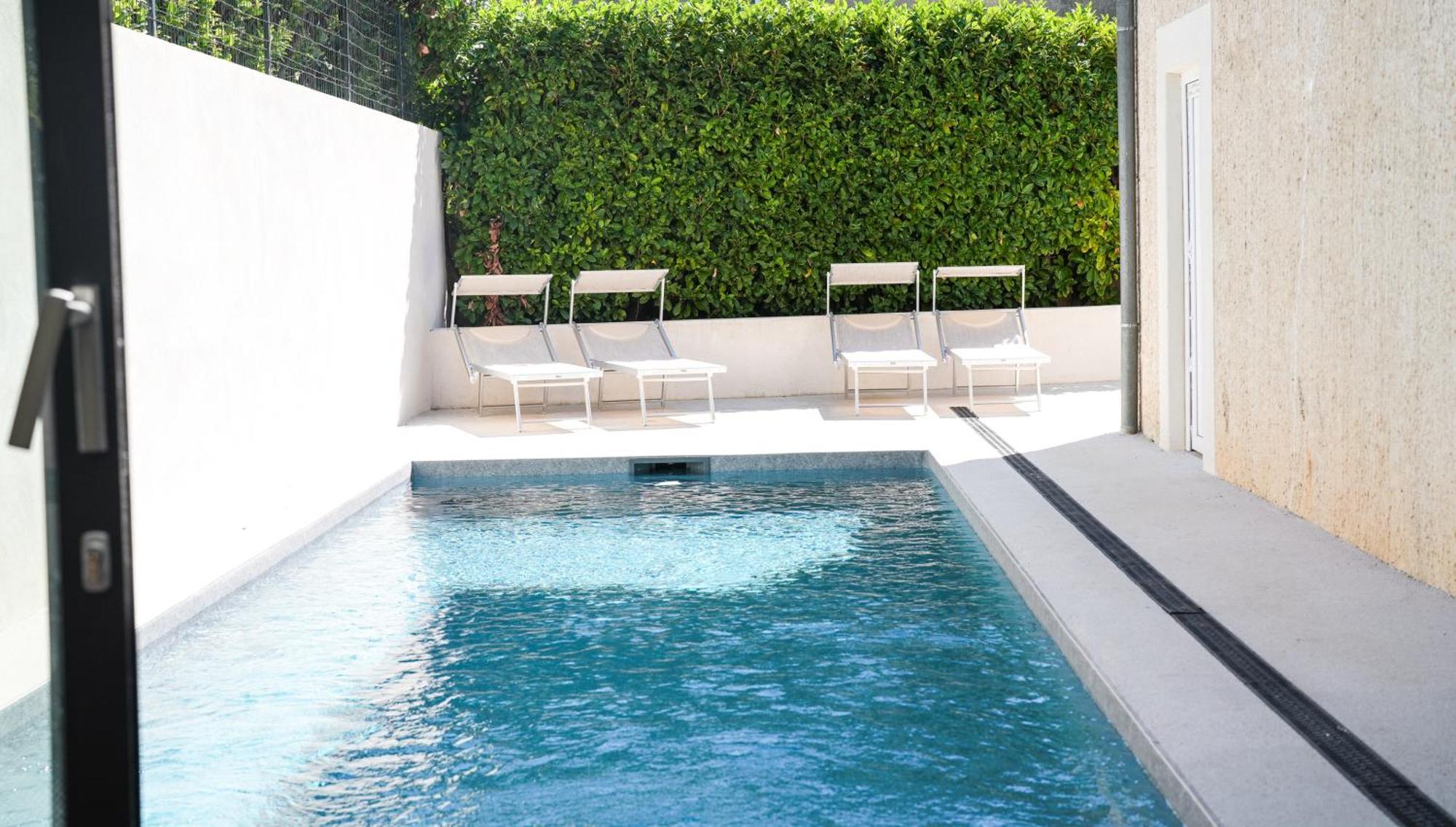 Apartment Nuxia Suites&spa - L'art Design Bagnols-sur-Ceze