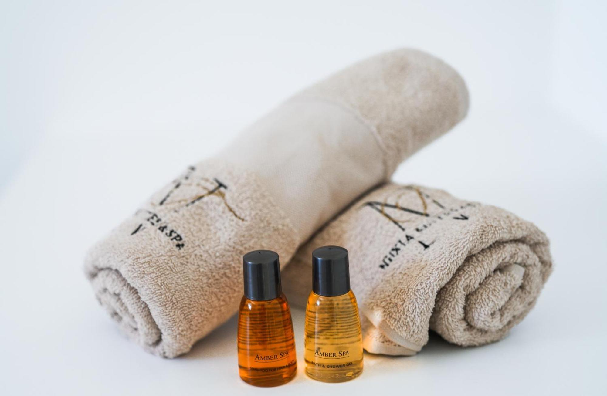 Nuxia Suites&spa - L'art Design * Bagnols-sur-Ceze